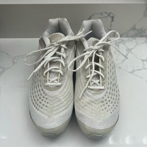 Nike Air Max Deluxe Sneakers